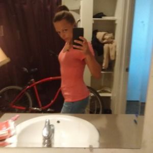 Meet your Posher, Shari